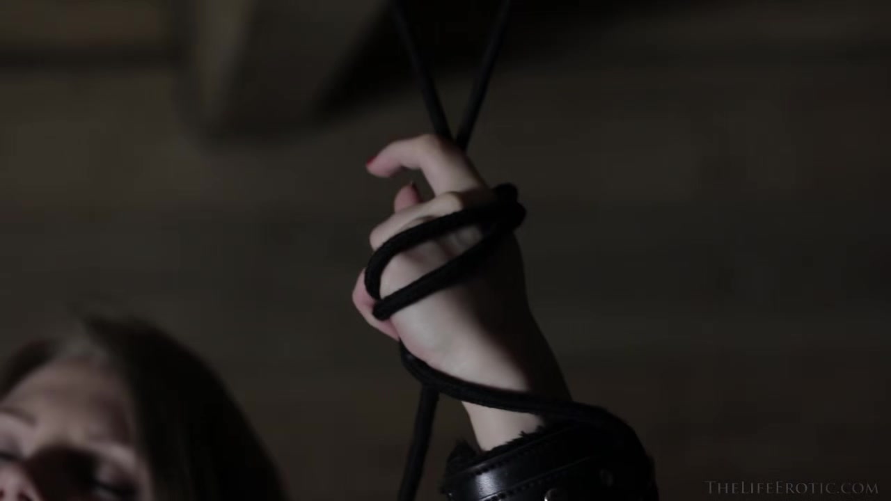 Restricted 2 - Viola Bailey - TheLifeErotic