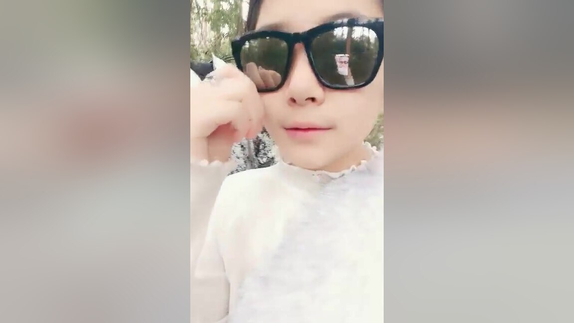 asian teen 18+ showing her tits