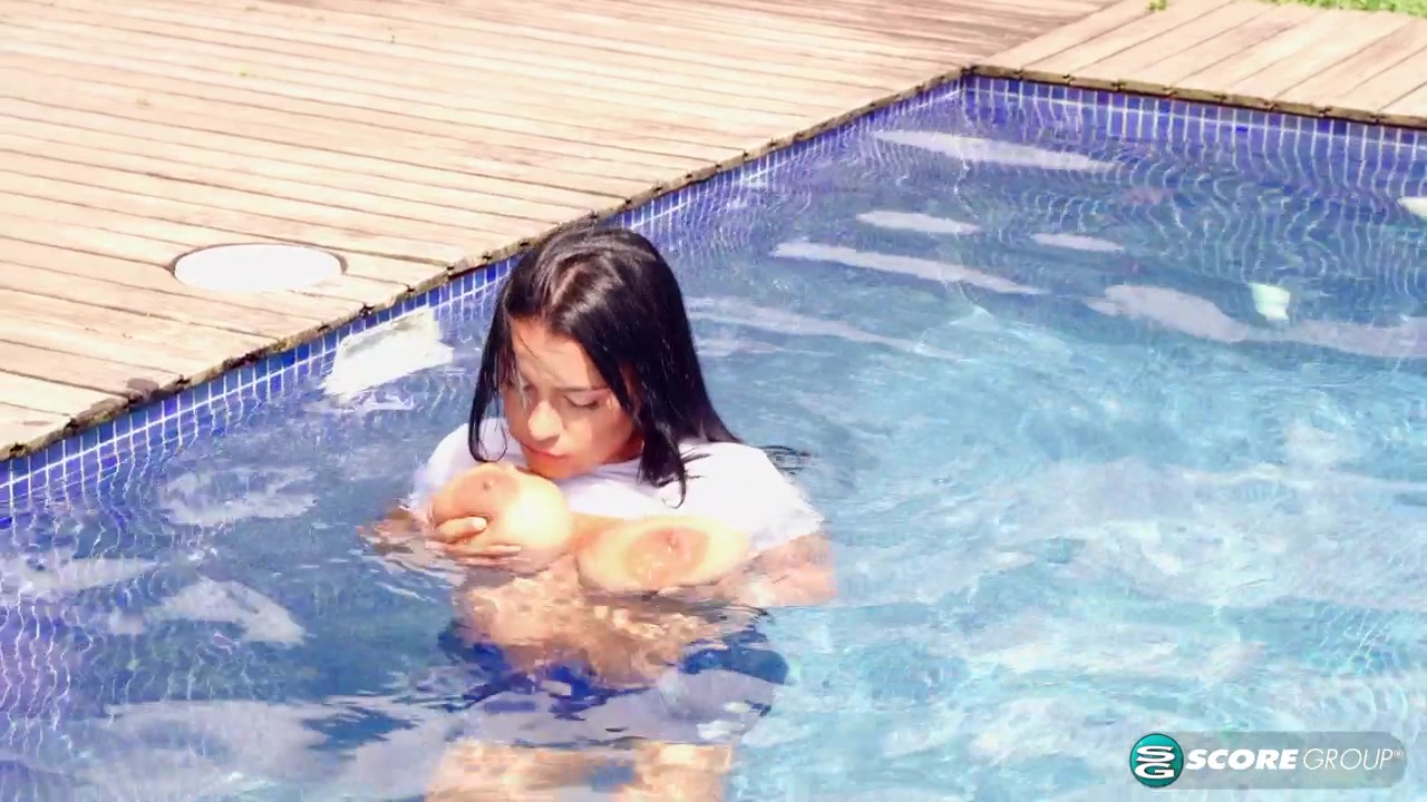 Kim Beltran: Tits in the Sun
