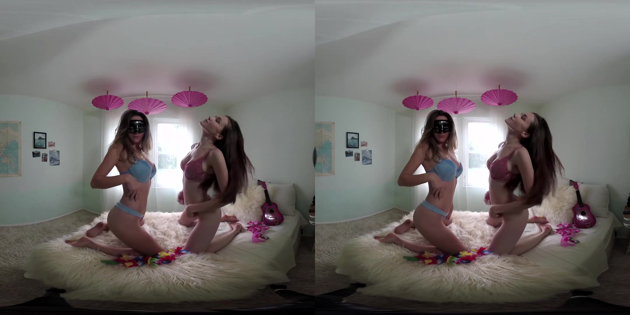 Umbrella - Two Amateur Cuties - Emilybloom - Sexlikereal