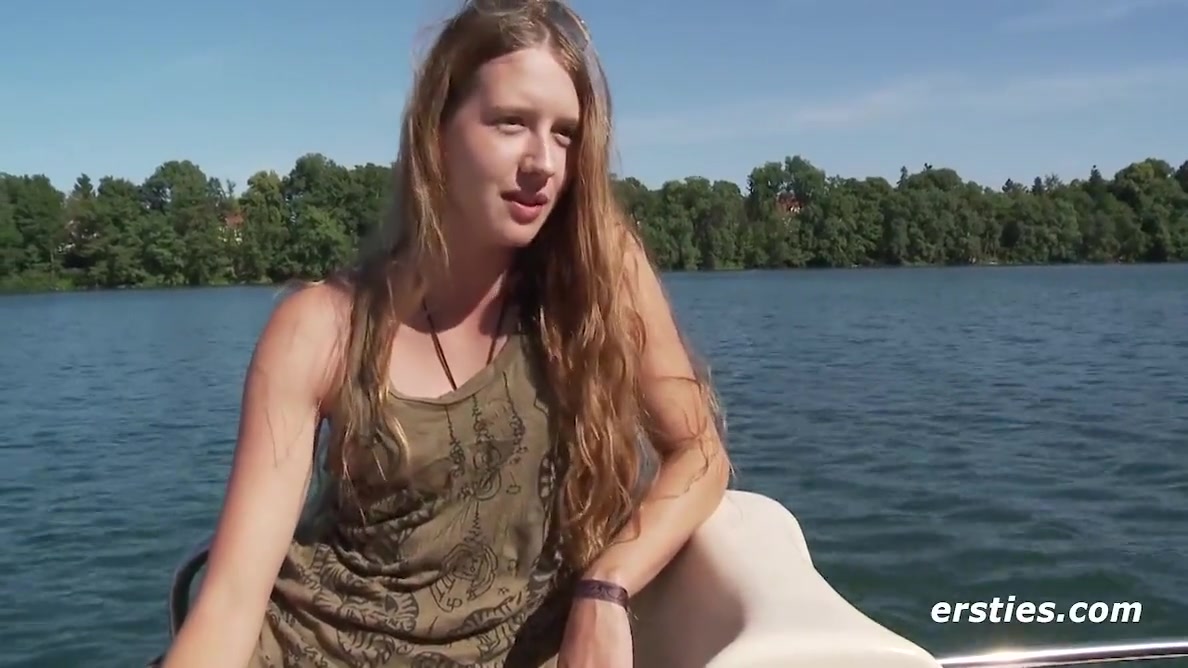Nudist With Alba On And Her Dildo
