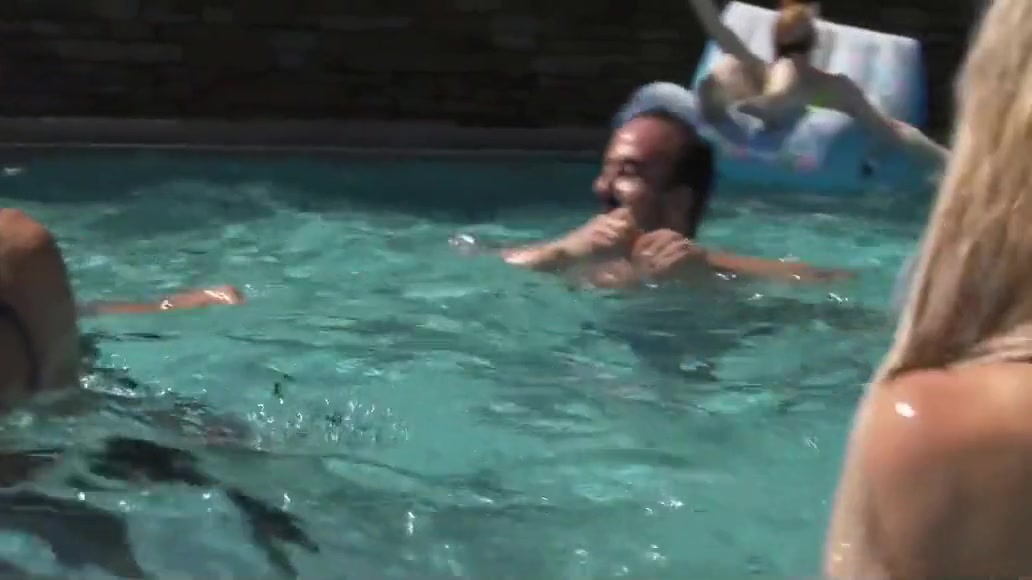 Aubrey Kate, Dante Colle And Mason Lear - Pool Party Turns Into Wild Shemale Orgy