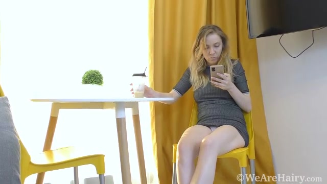 Isabel Stern Masturbates After A Sexy Beverage