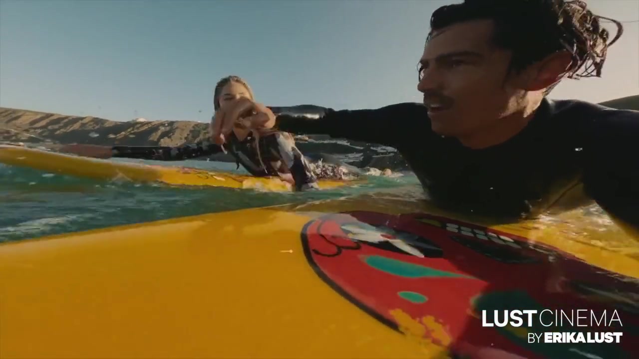 Self-shot Porn On A Beach In Portugal Wild Surfing With On By With Lola James And Erika Lust