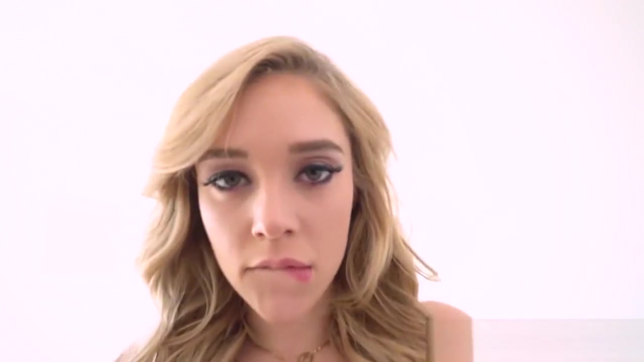 Guy blackmails his stepsister to fuck him to keep her secret
