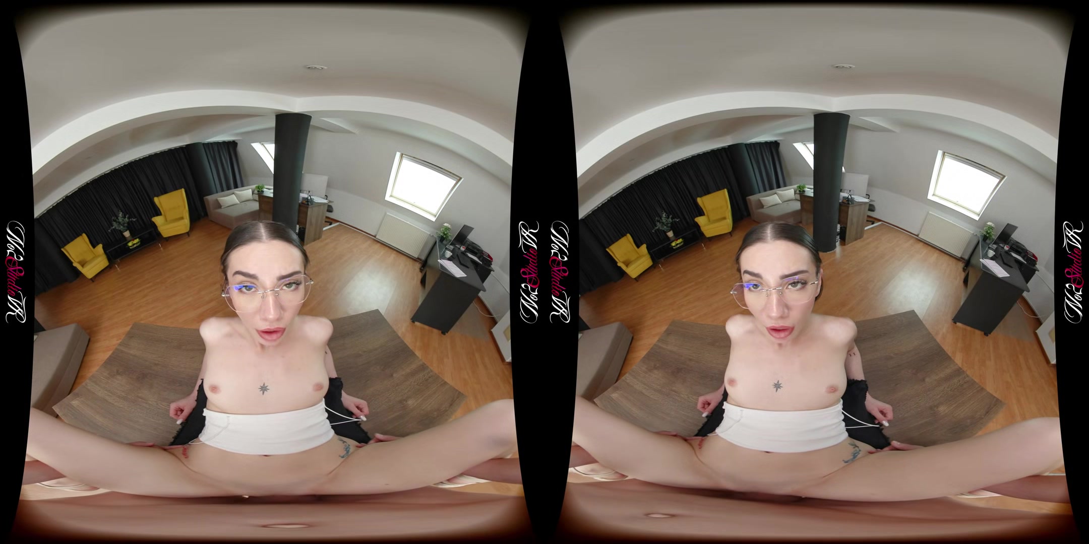 Boss Found The Honey Jar - No2studiovr