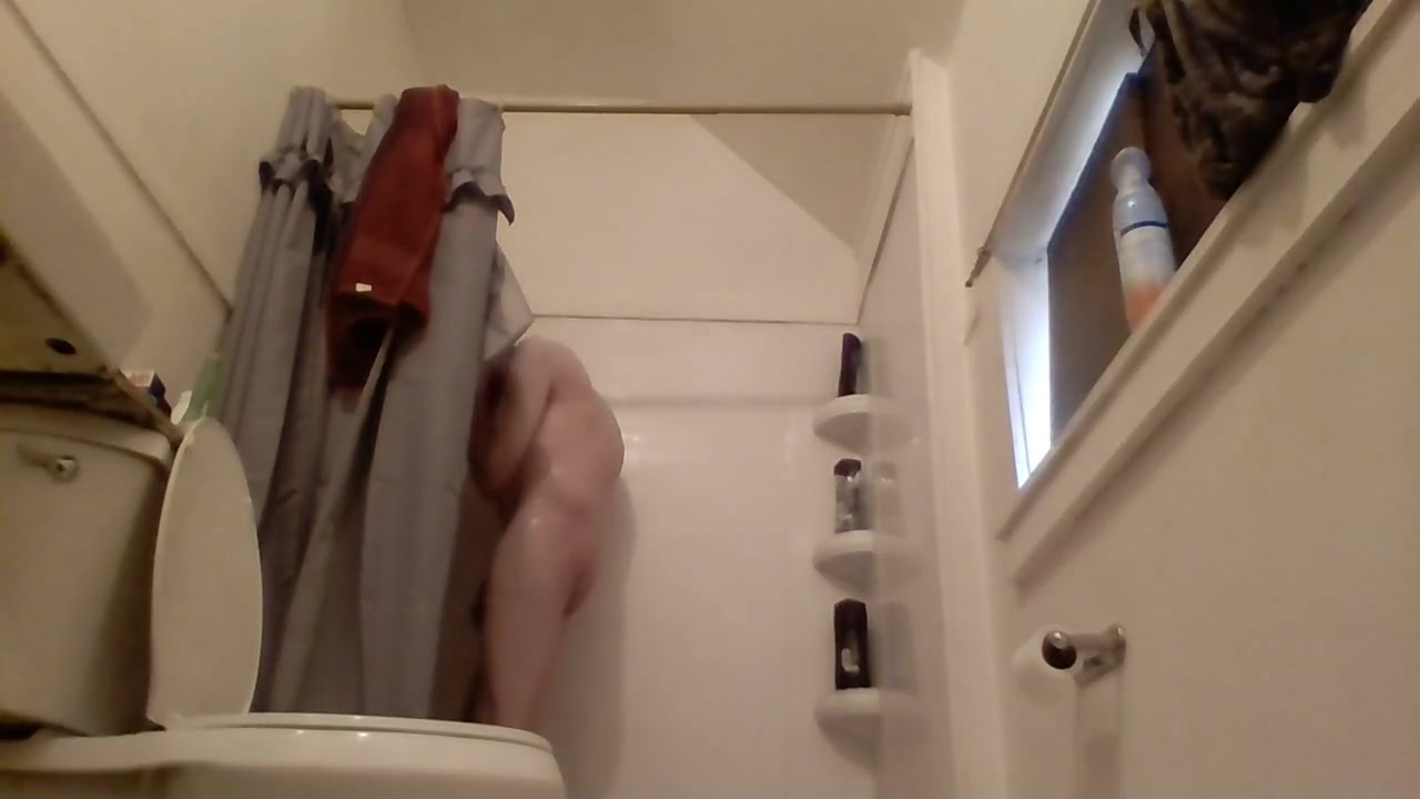 Step daddy Takes A Shower To Clean Out His Filthy Hole