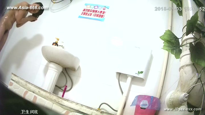 chinese girls go to toilet.116
