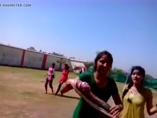 Girls holi dance 2017