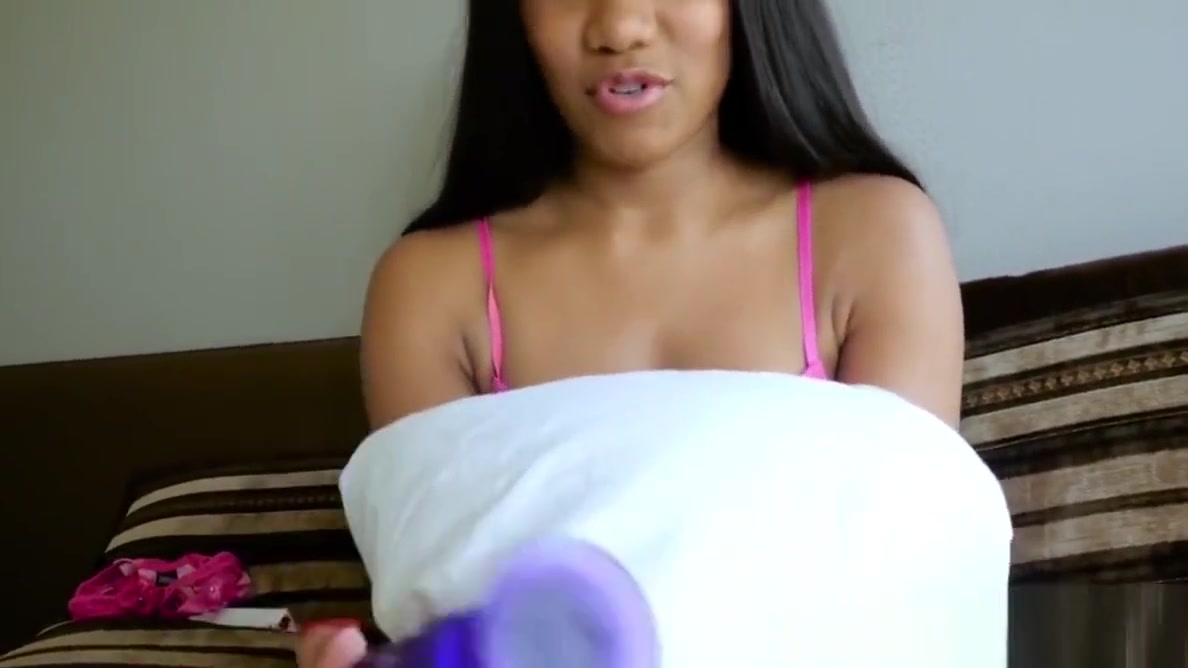 Ebony stepsis Jenna Foxx gets her pink pussy banged POV