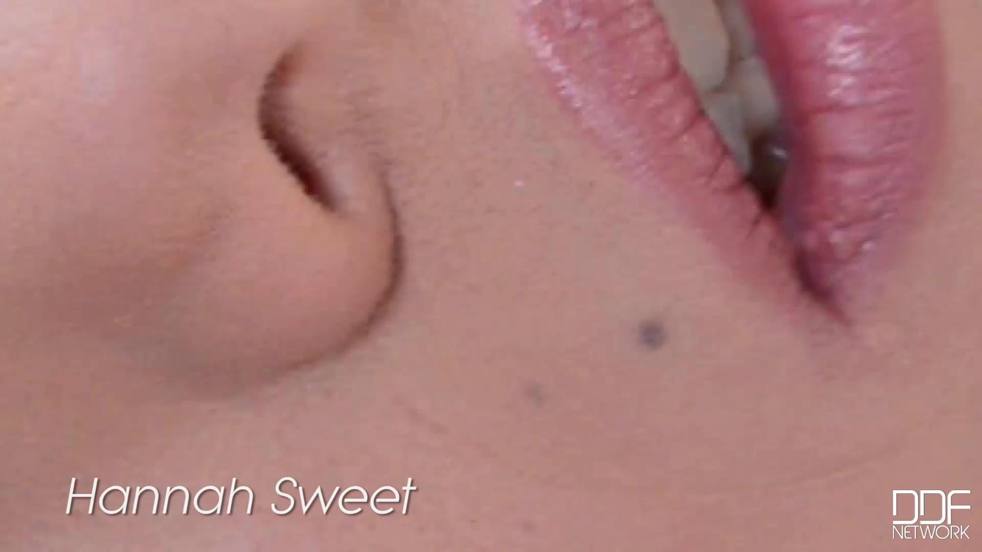Her Inviting Core - PornWorld
