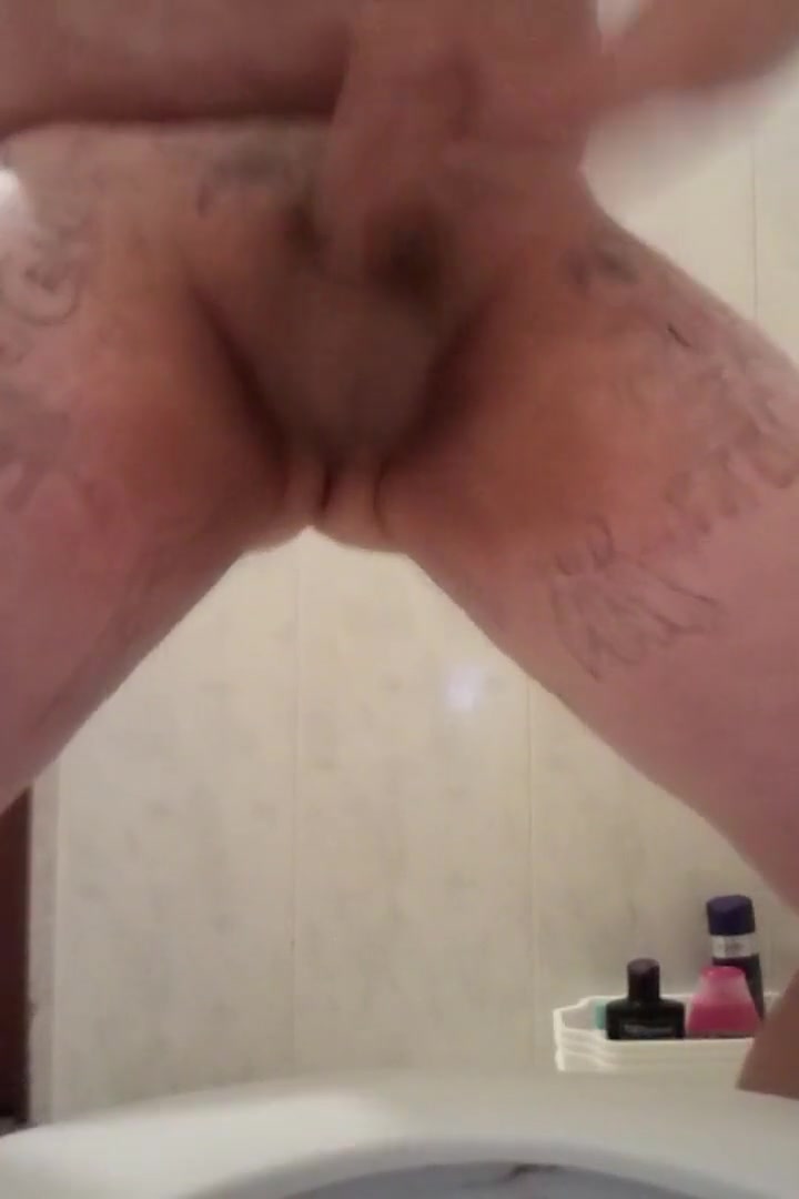 A Big Dick Produces Of Sperm! 4 Min