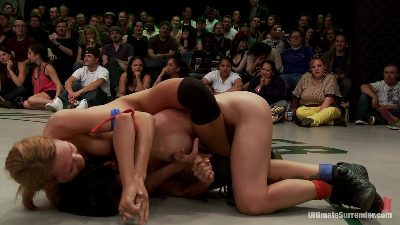 Epic Tag Team Battle - Publicdisgrace