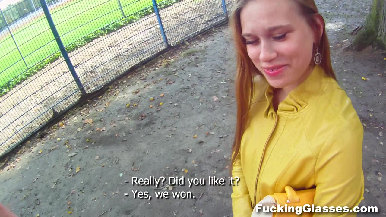Fucking Glasses - Emma - Fucked on a construction site