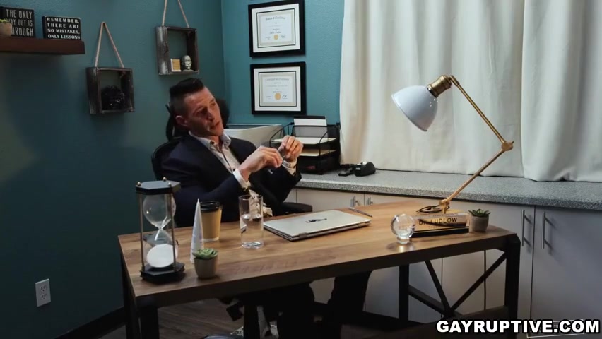 Dr Fisting His Horny Patient - Jax Thirio And Drew Dixon