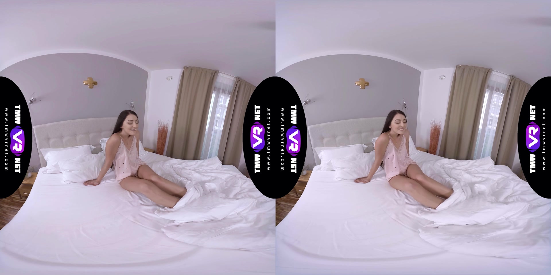 Dude watches cutie masturbating - TmwVRnet