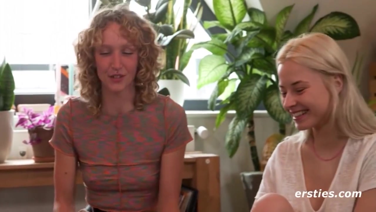 Four Sexy Women Take Turns Riding The Sybian