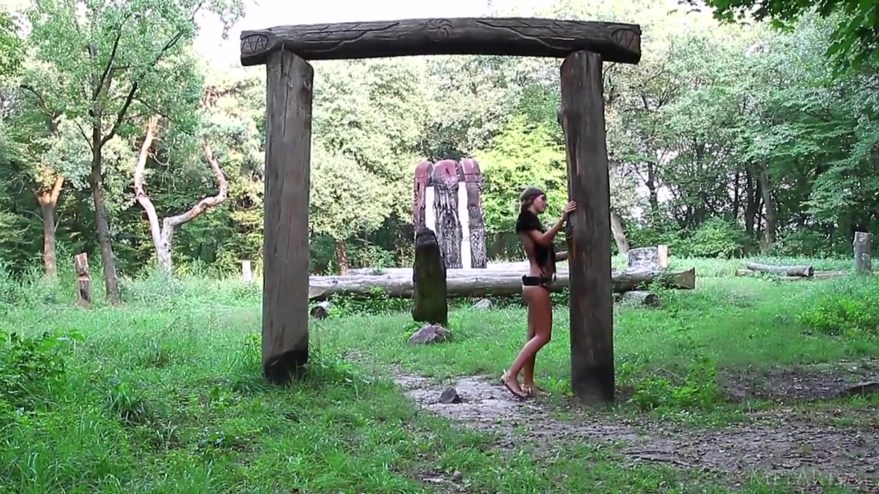 Super cute teen 18+ Vanessa spreading in nature