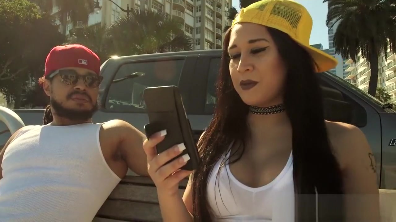 Shemale Pinky Meets BBC