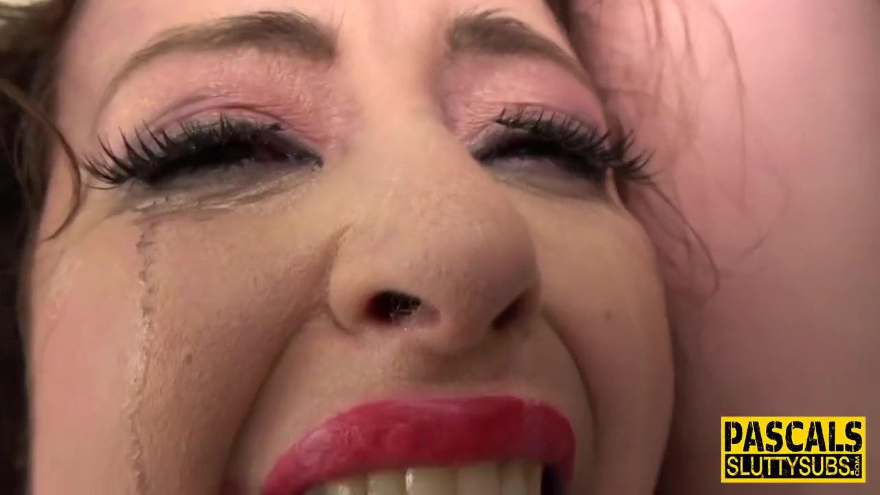 Fat Bdsm Slut Toying Her Pussy