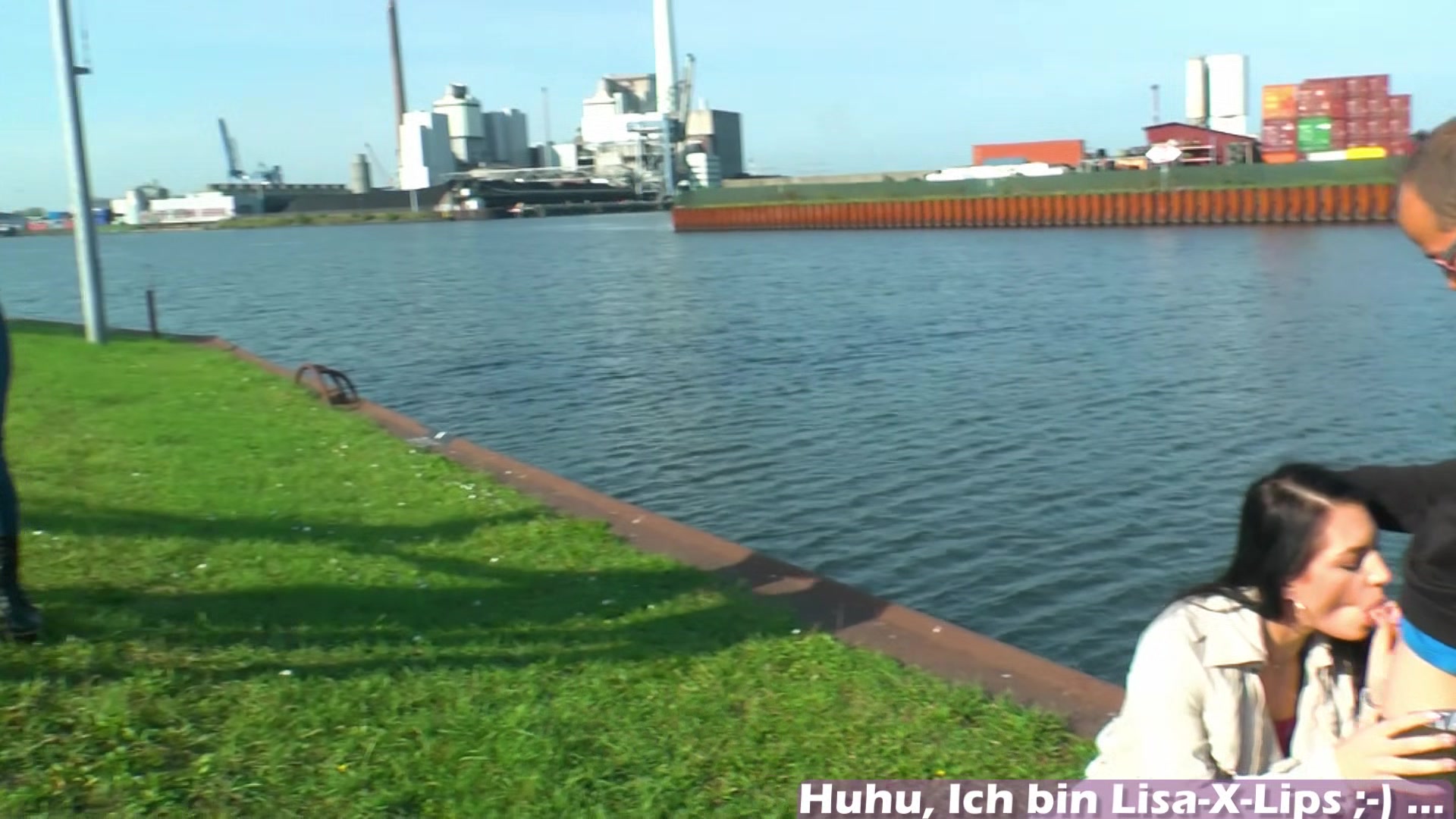 PUBLIC CAUGHT SEX - German teen 18+ make blowjob in the city