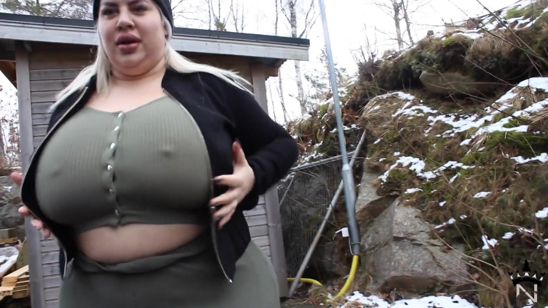 Winter Wonderland - Sex Movies Featuring Natasha Crown