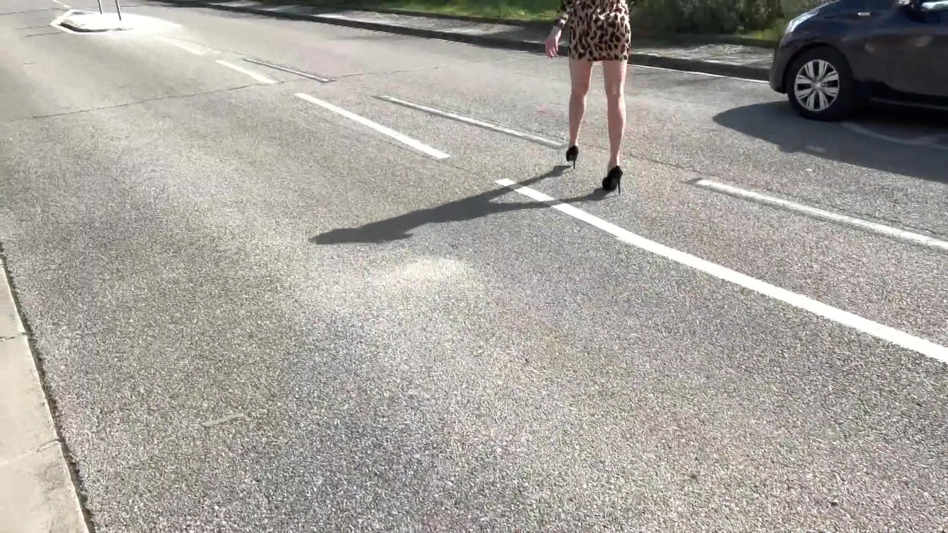 Tracy doesn't have much time to talk...