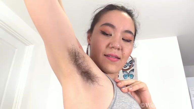 Rylee Mae enjoys her naked workout today - WeAreHairy