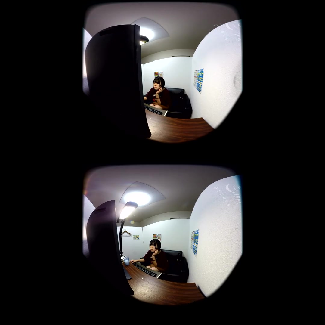 Asian teen 18+ Masturbates in Study Hall - PetersPrimoVR