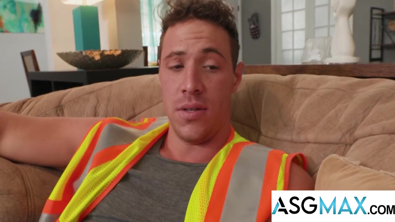 Hunks Turn Work Delay Into Raw Big Dick Action - Kyle Fletcher, Brock Reynolds And Trevor Harris