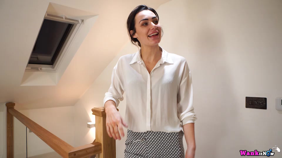 Laura - I Need This - Sexy Videos - WankitNow