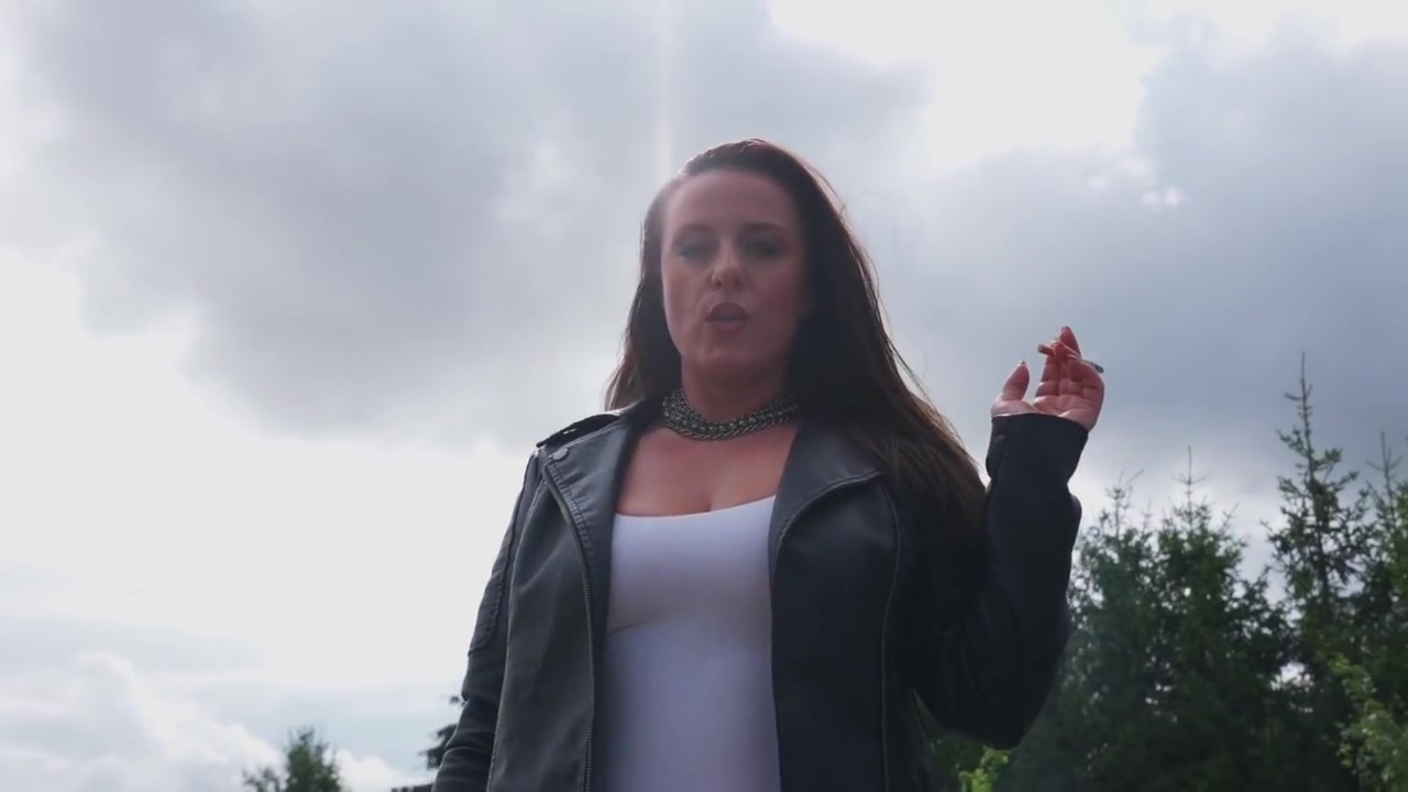 Full Movie - Free Public Smoking Fetish With - Denice Klarskov
