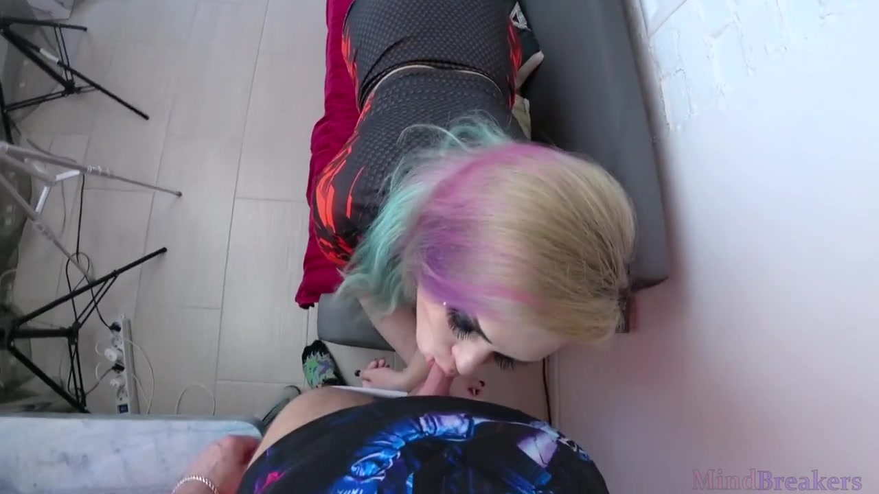 My Sexy Cyberpunk Stepsister Deepthroats And Titjobs