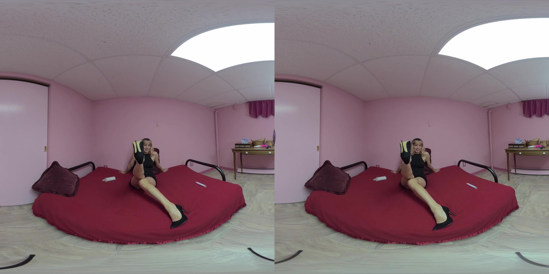 Busty Babe Ashenn Fire Lifts Her Dress To Fuck A New Toy - ChickPassVR