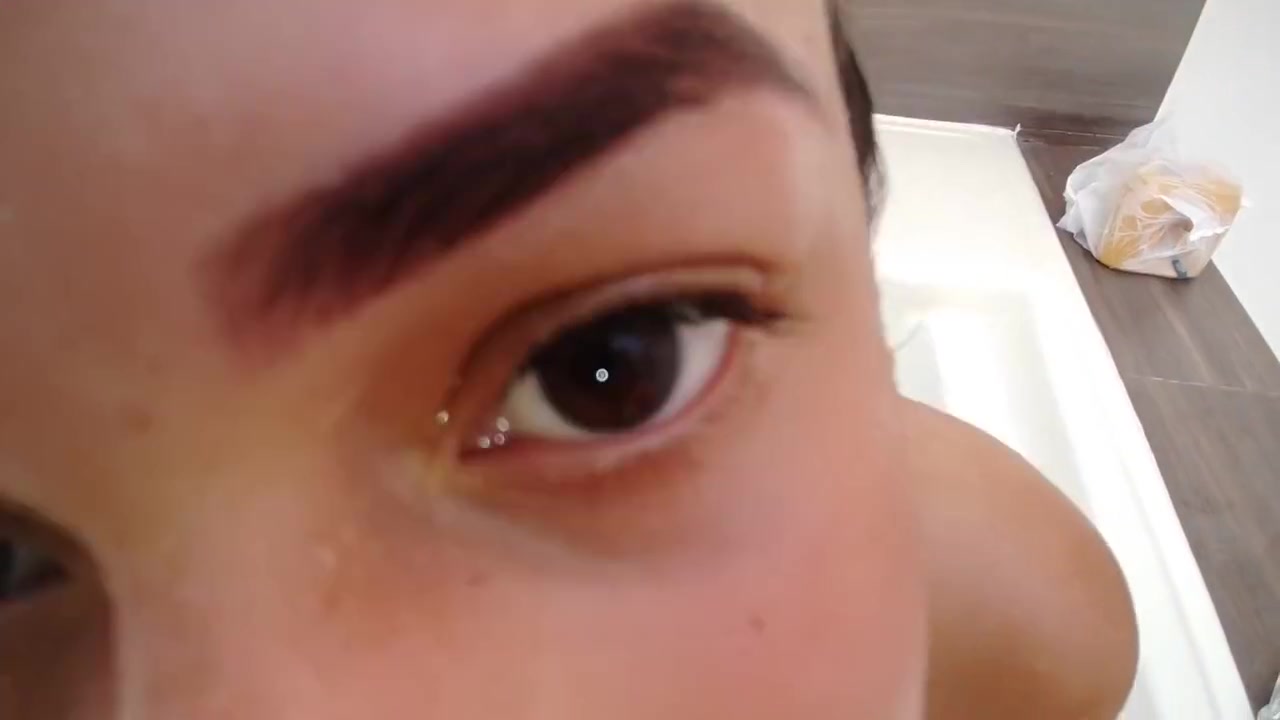 Latina teen 18+ Big Beatiful Ass Shaking It In The Water In Good Twerking In The Jacuzzi Tub