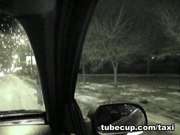 Hidden cam shoots girl dildo fucking in taxi