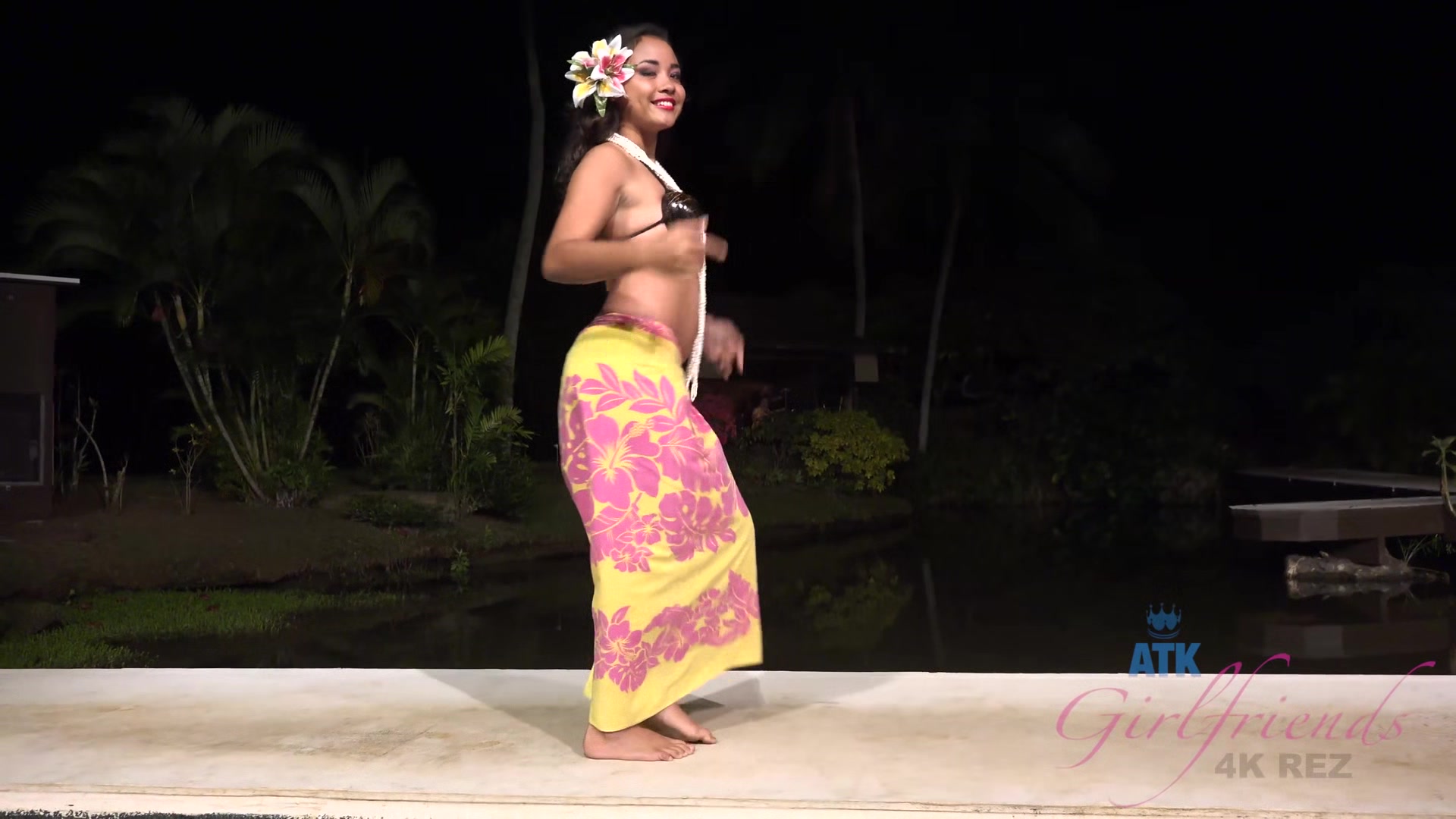 Virtual Vacation Hawaii With Cali Hayes 4/6
