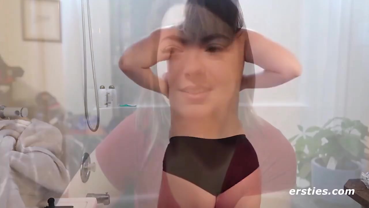 Wet And Ready In The Bathtub