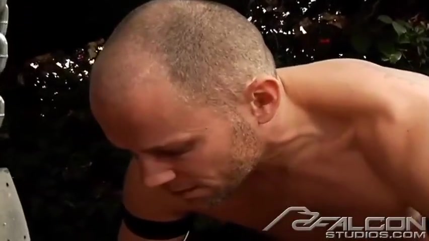 Muscular Top Plows Deep Into Subs Ass With Dominic Sol