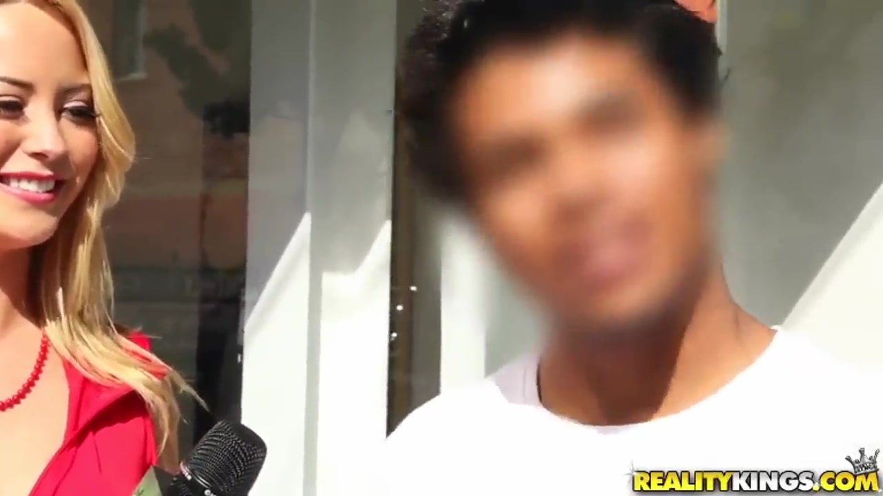 Money Talks visits alocalglory hole this time