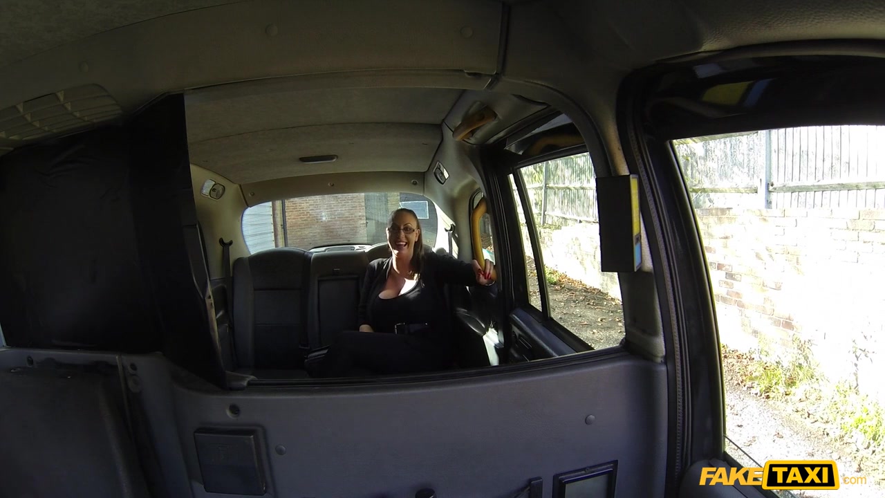 Emma - FakeTaxi