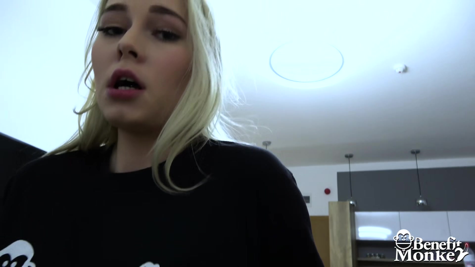 Truth or dare with sexy blonde Mimi Cica