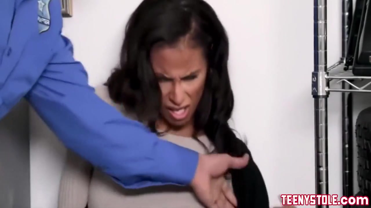 Petite Ebony Milf Fucked To Orgasm By Officer 8 Min - Hot Milf