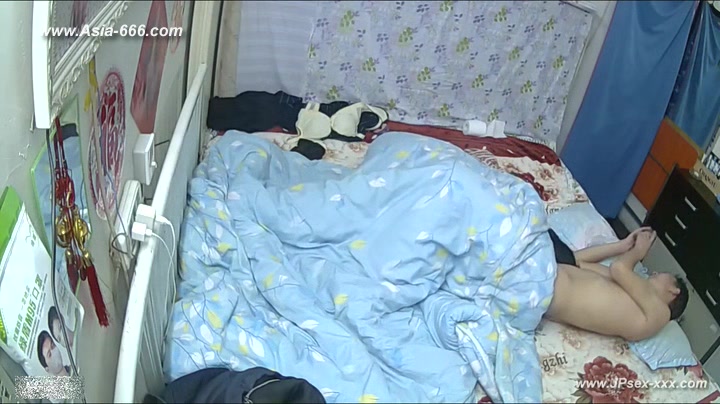 Hackers use the camera to remote monitoring of a lover's home life.161