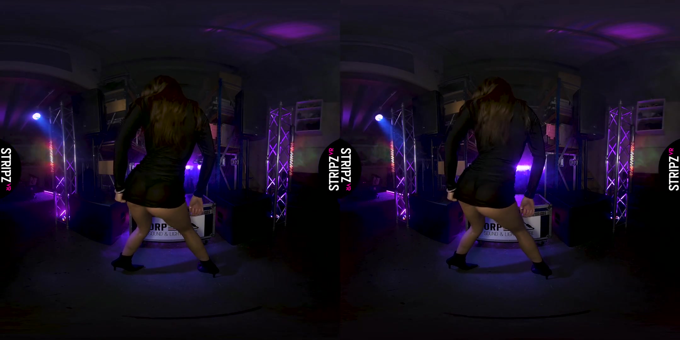 Jizzles in Disco Bitch - StripzVR