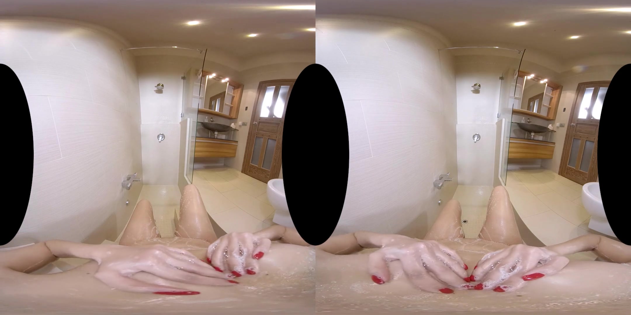 Kira Queen in Women's Day - Female POV - RealityLovers