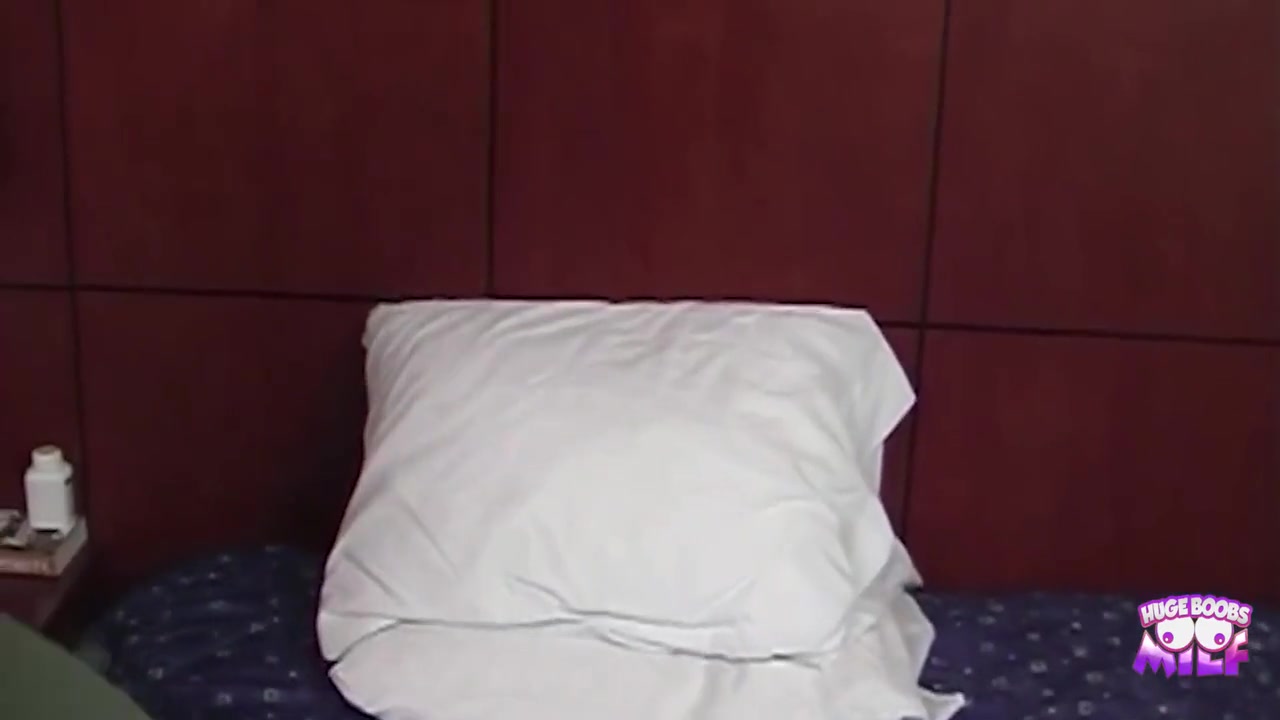 Skinny Pierced Blonde Wants Her Glasses On Her Face To See His Cock Better