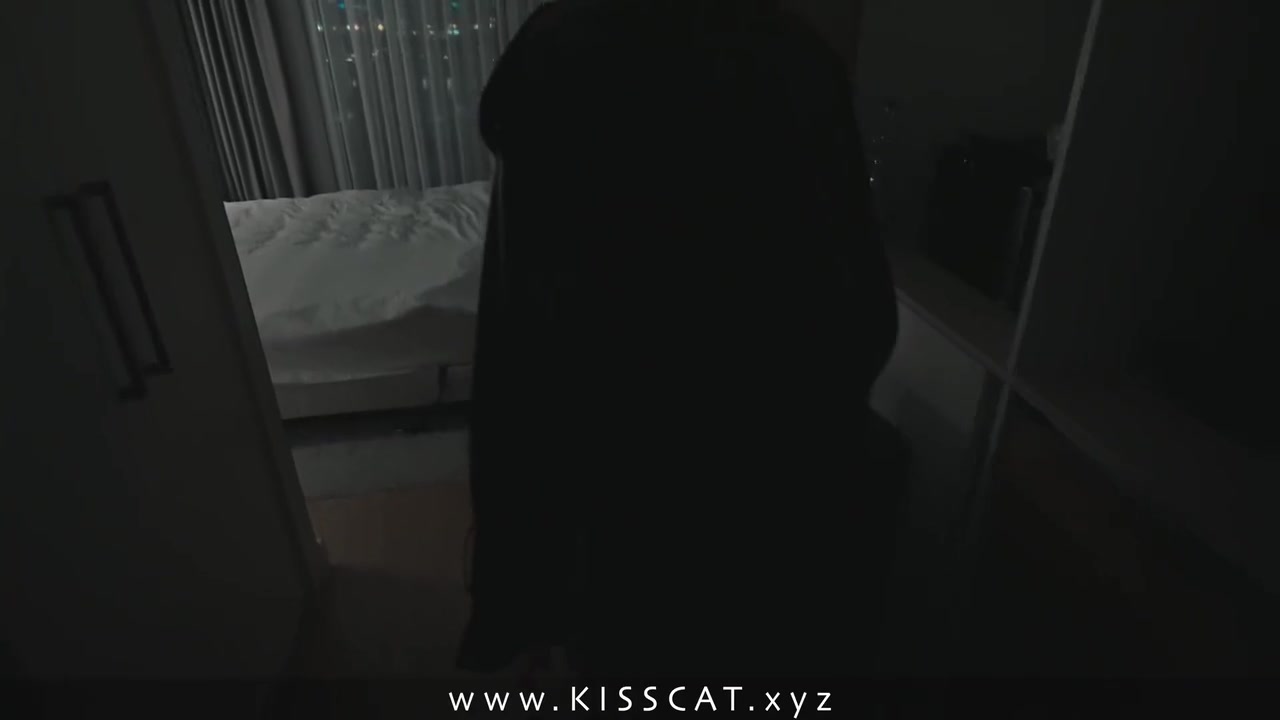Hot Mother In Is It Dream? Stepson Fucks Stepmom In Hotel Share Room And Stepmother Gets Hot Sex Till Facial