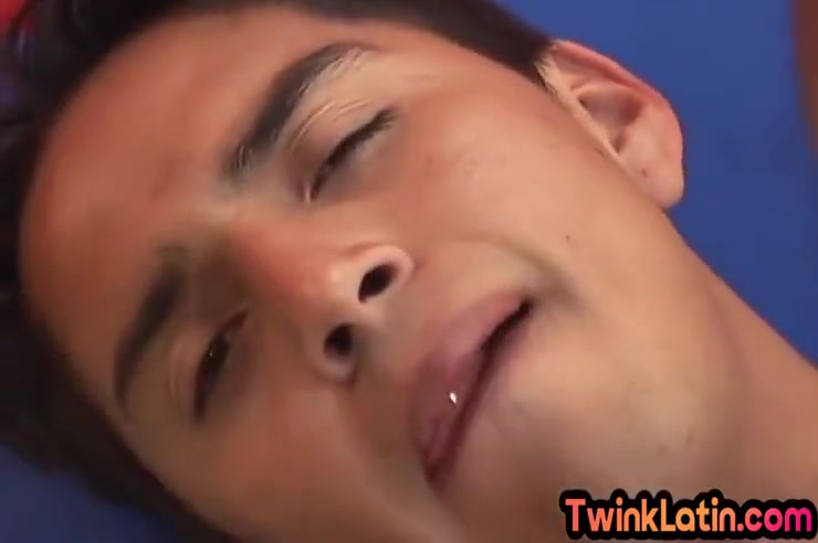 Analfingering Latin Amateur Twink Wanks His Hard Dick 7 Min With Gay Porn