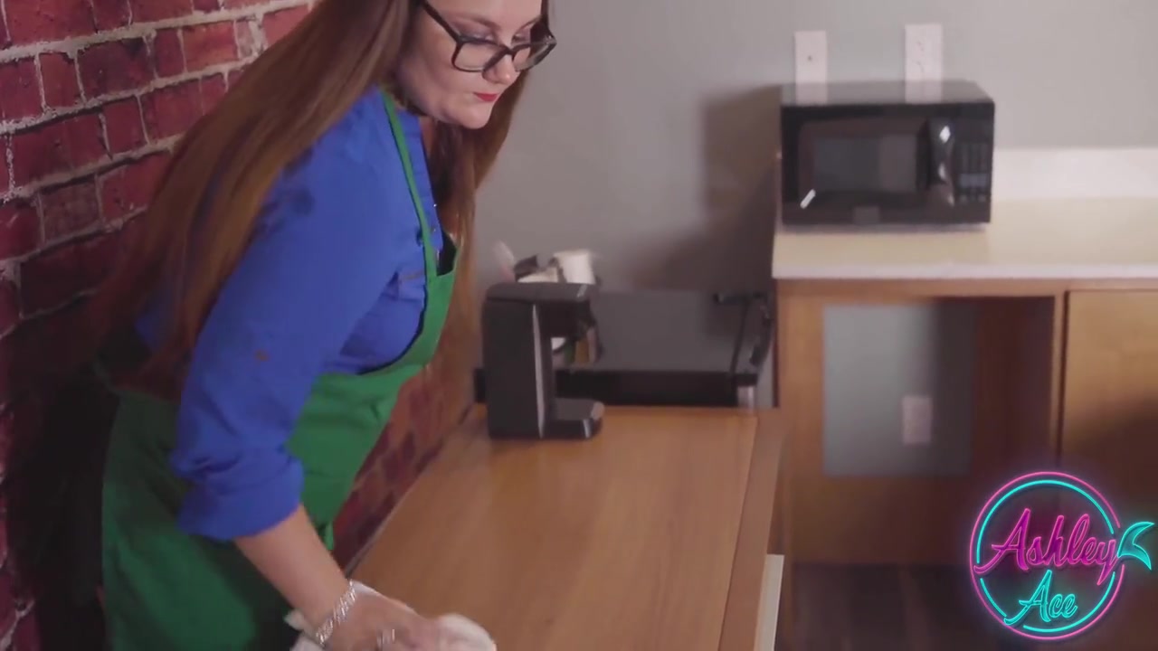 Ashley Ace And Adam Christopher - Sexy Coffee Date